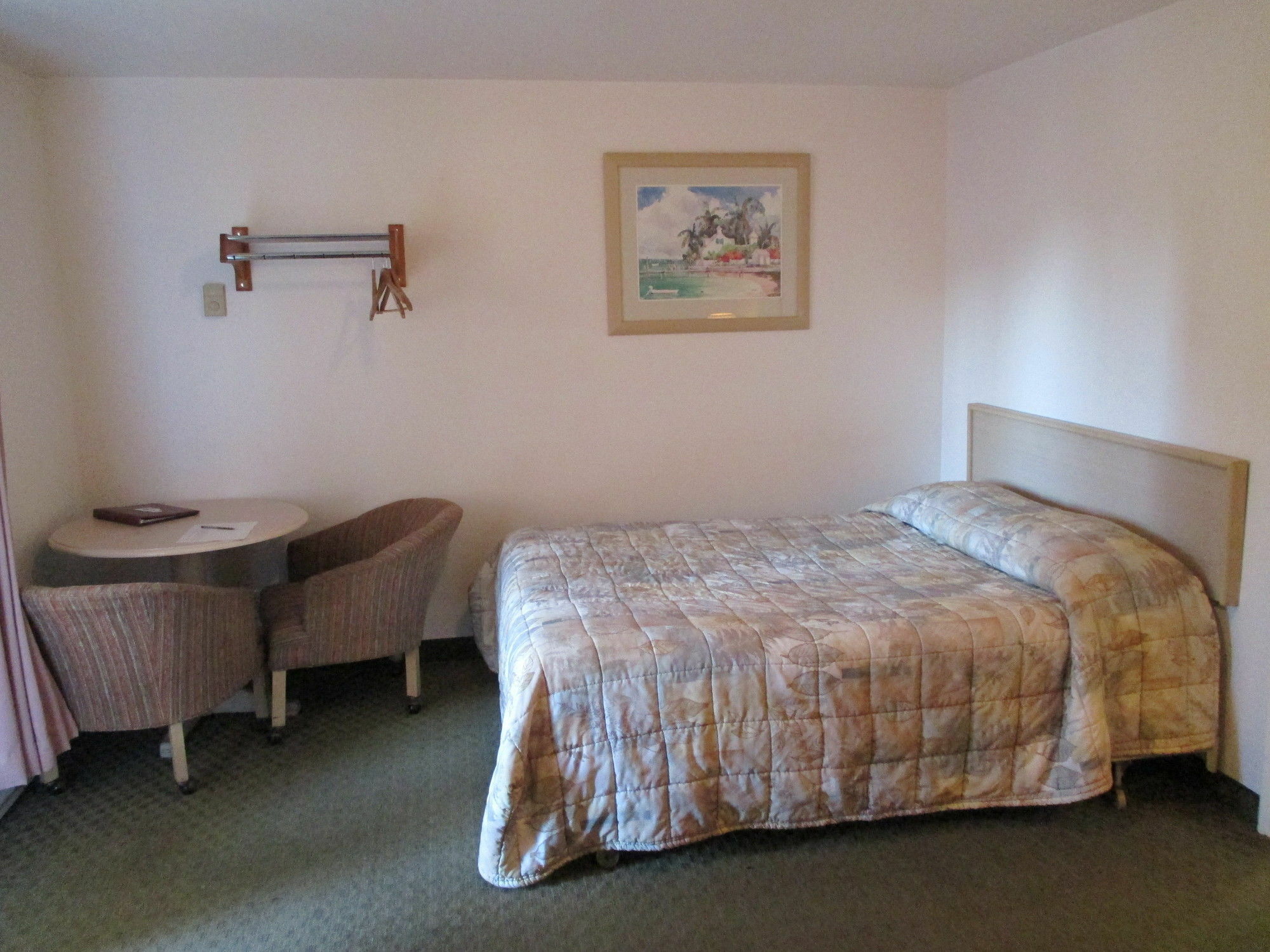Newport Inn By Oyo - Hwy 101 Buitenkant foto